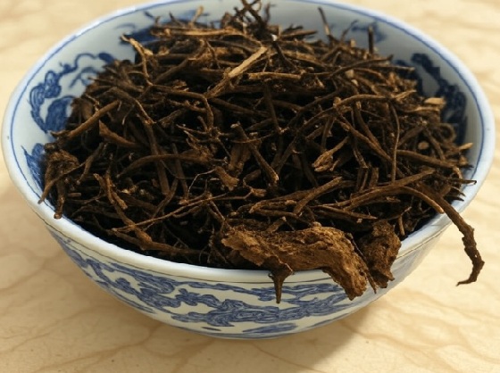 Clematis Root Chinese Herb